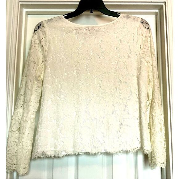 VINCE CAMUTO - L Sz Med Ivory Lace Long-Sleeve Lined Blouse w/Bell Sleeves. EUC - Picture 6 of 12